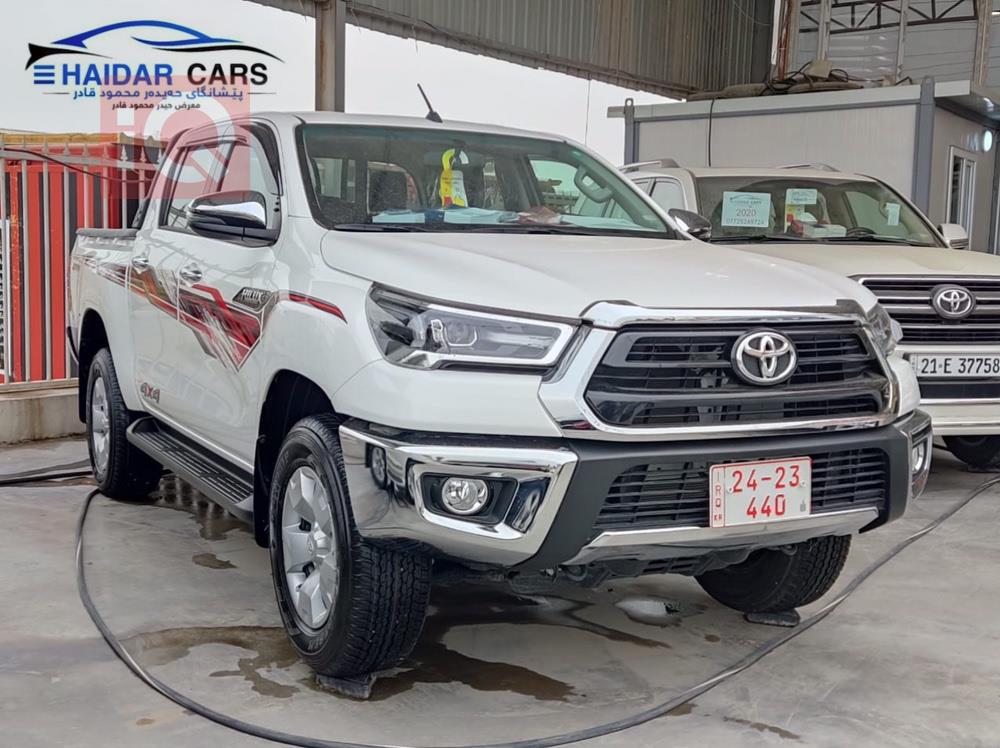 تۆیۆتا هایلۆکس